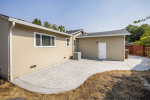 894 Santa Cruz Dr, Pleasant Hill, CA 94523, US Photo 21