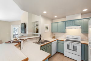 4256 S Eldridge St #201, Morrison, CO 80465, US Photo 3