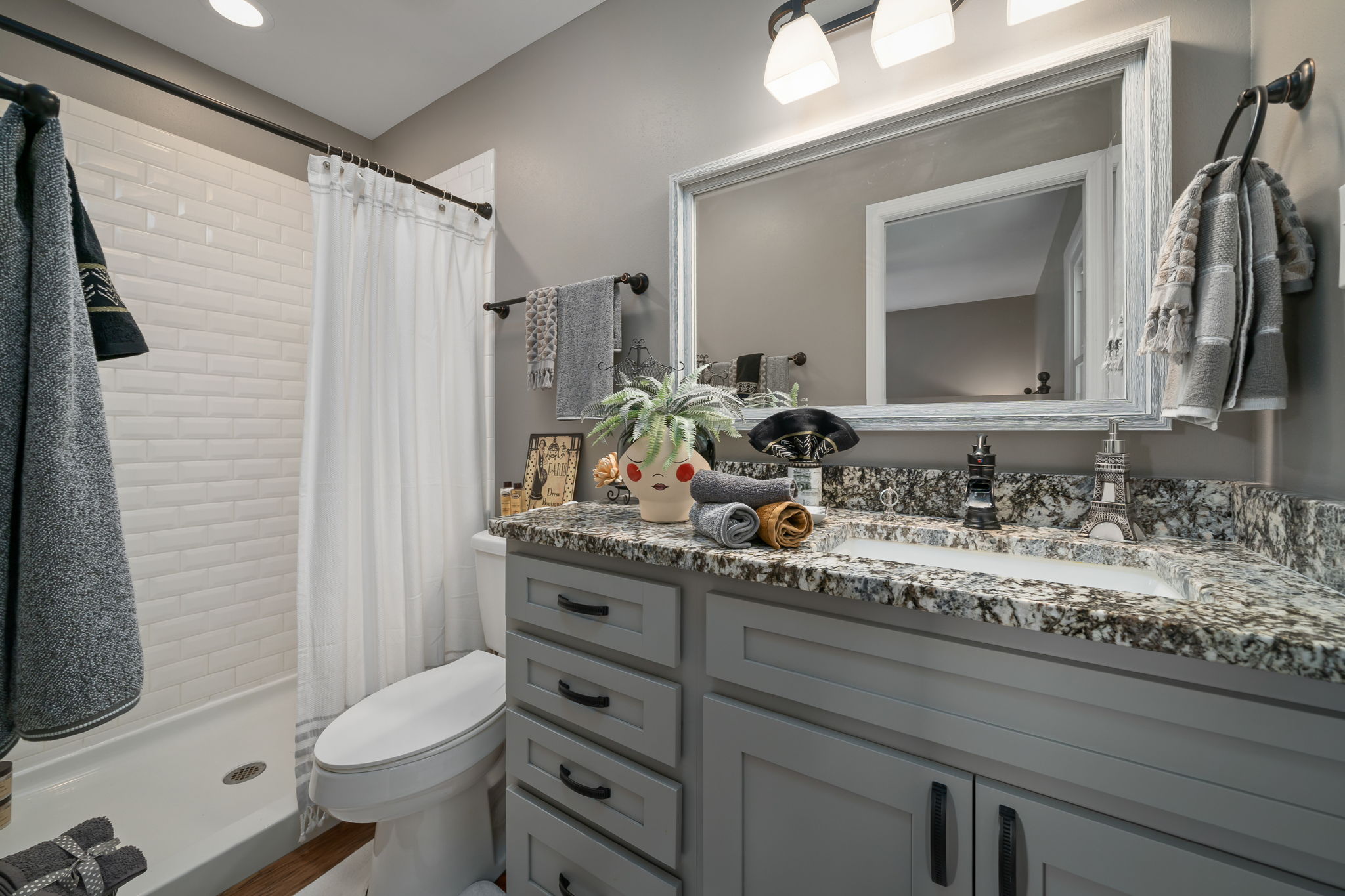 3 Lemans Pl, Lake St Louis, MO 63367, US Photo 24