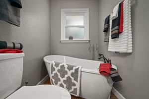 3 Lemans Pl, Lake St Louis, MO 63367, US Photo 26