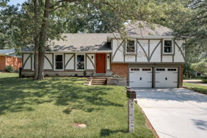 3 Lemans Pl, Lake St Louis, MO 63367, US Photo 0