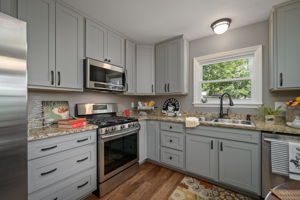 3 Lemans Pl, Lake St Louis, MO 63367, US Photo 17