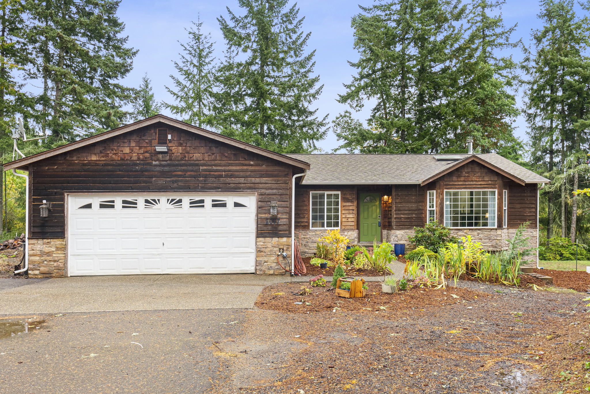 2017 Key Peninsula Hwy SW, Lakebay, WA 98349 Dom Does Media