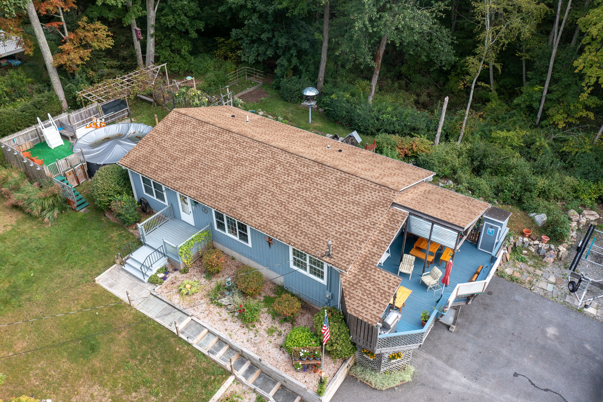 10 Raymond Rd, East Hampton, CT 06424, USA Photo 14