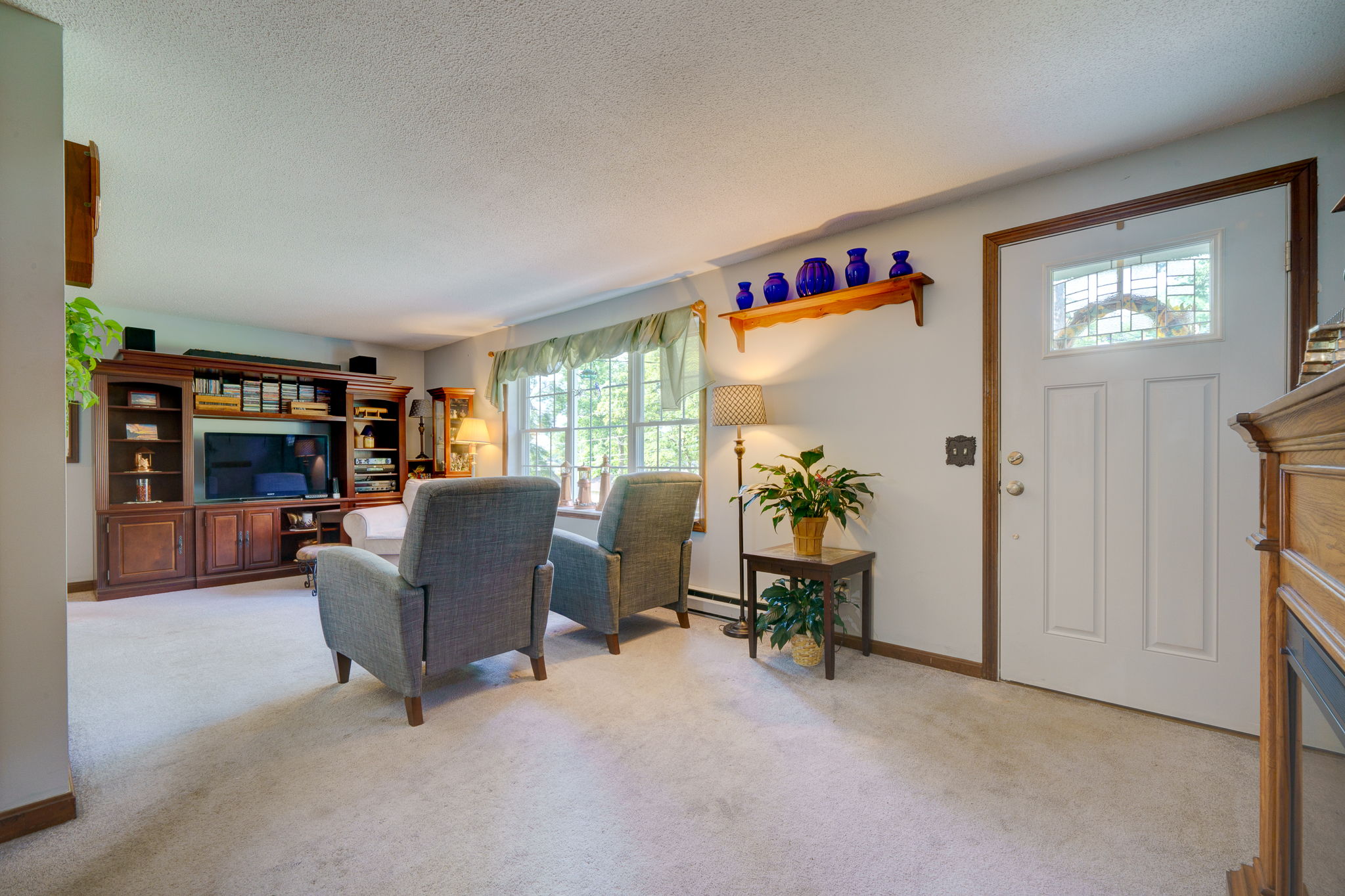 10 Raymond Rd, East Hampton, CT 06424, USA Photo 25