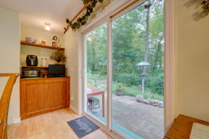 10 Raymond Rd, East Hampton, CT 06424, USA Photo 30