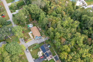 10 Raymond Rd, East Hampton, CT 06424, USA Photo 21