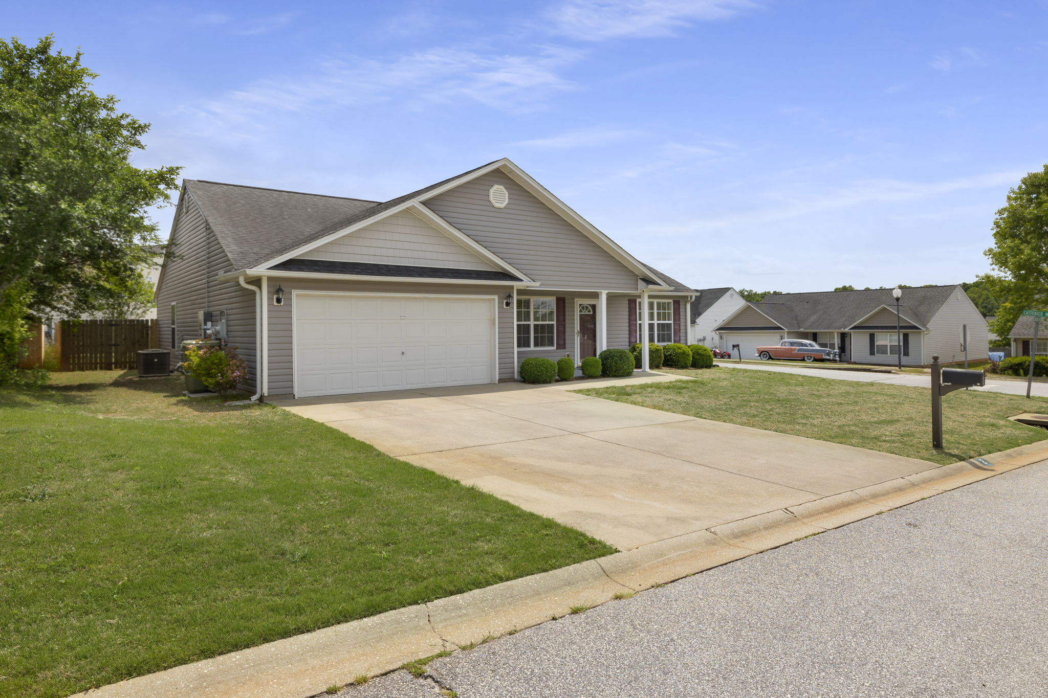 2 Rosehill Pl, Fountain Inn, SC 29644, US Photo 3