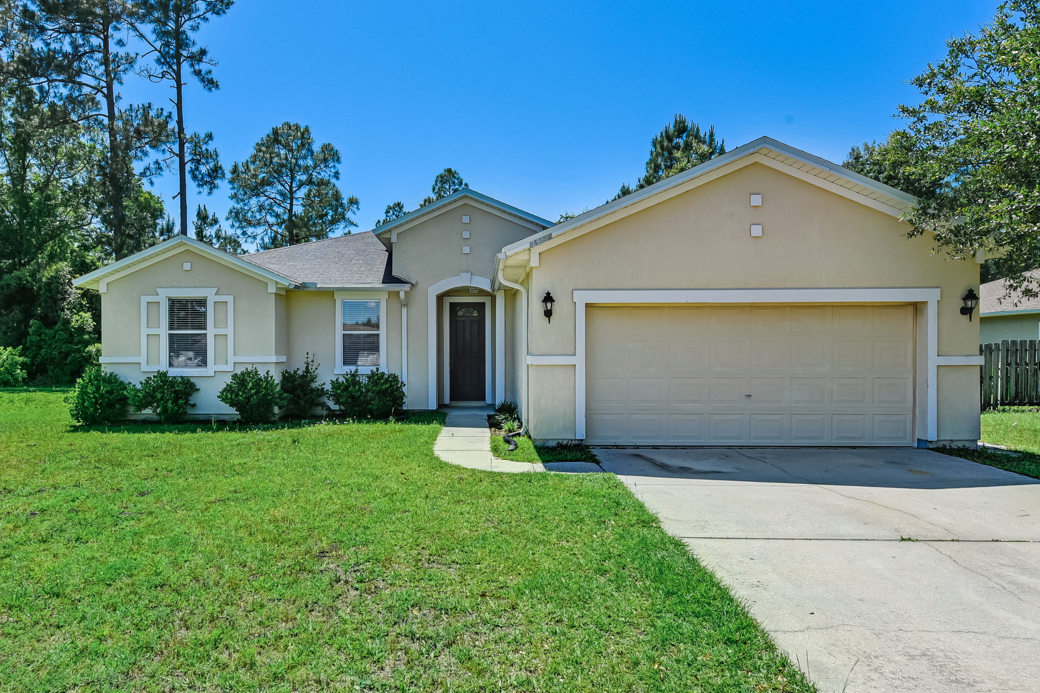 Welcome to 86592 Cartesian Pointe Dr