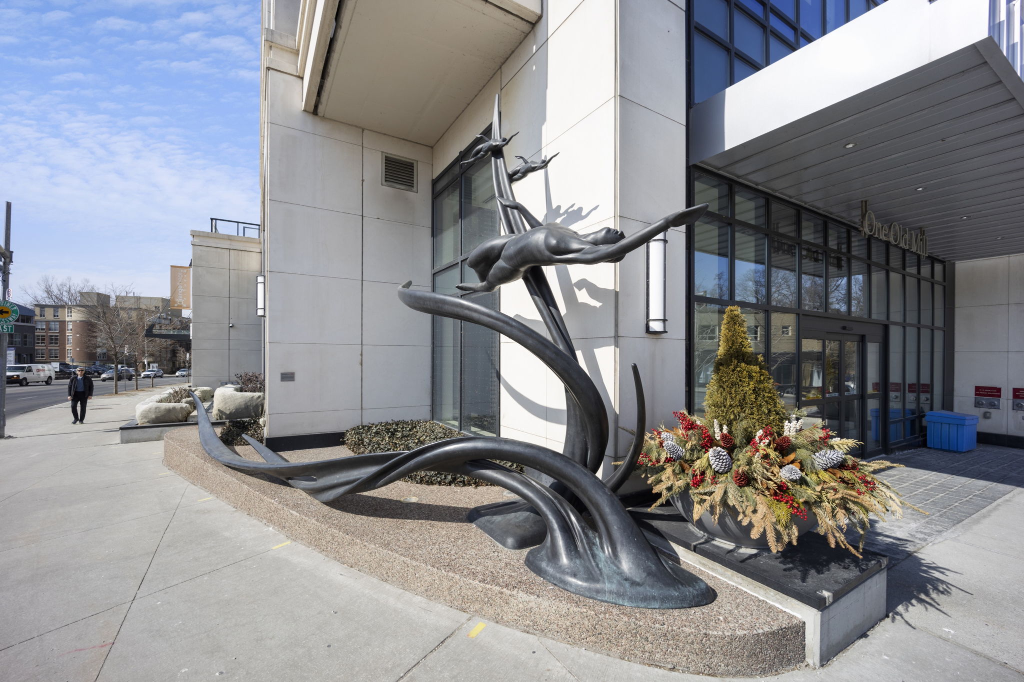 1 Old Mill Dr - Unit 229, Toronto, ON M6S 0A1, CA Photo 4