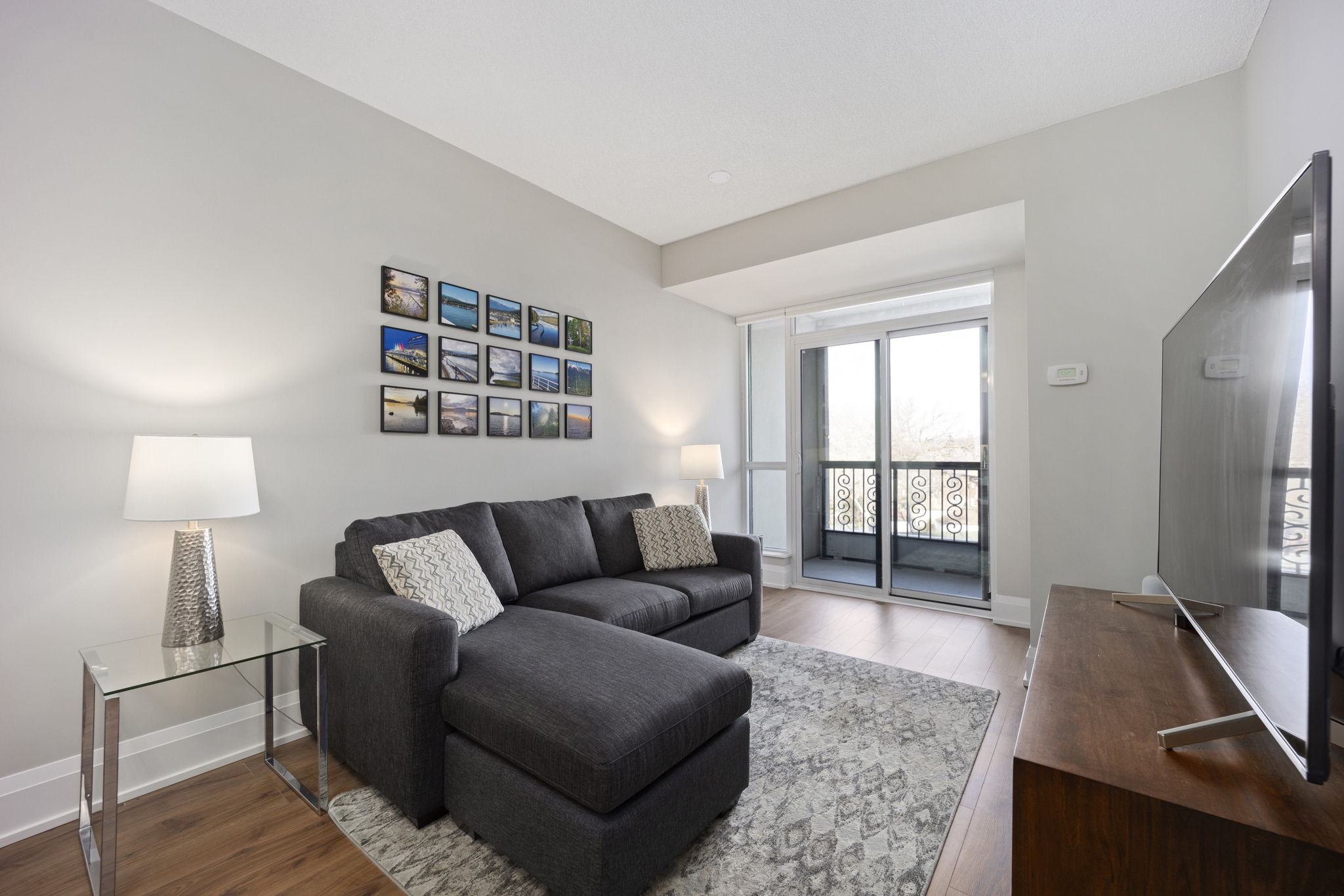 1 Old Mill Dr - Unit 229, Toronto, ON M6S 0A1, CA Photo 13