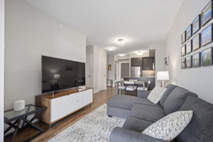 1 Old Mill Dr - Unit 229, Toronto, ON M6S 0A1, CA Photo 13