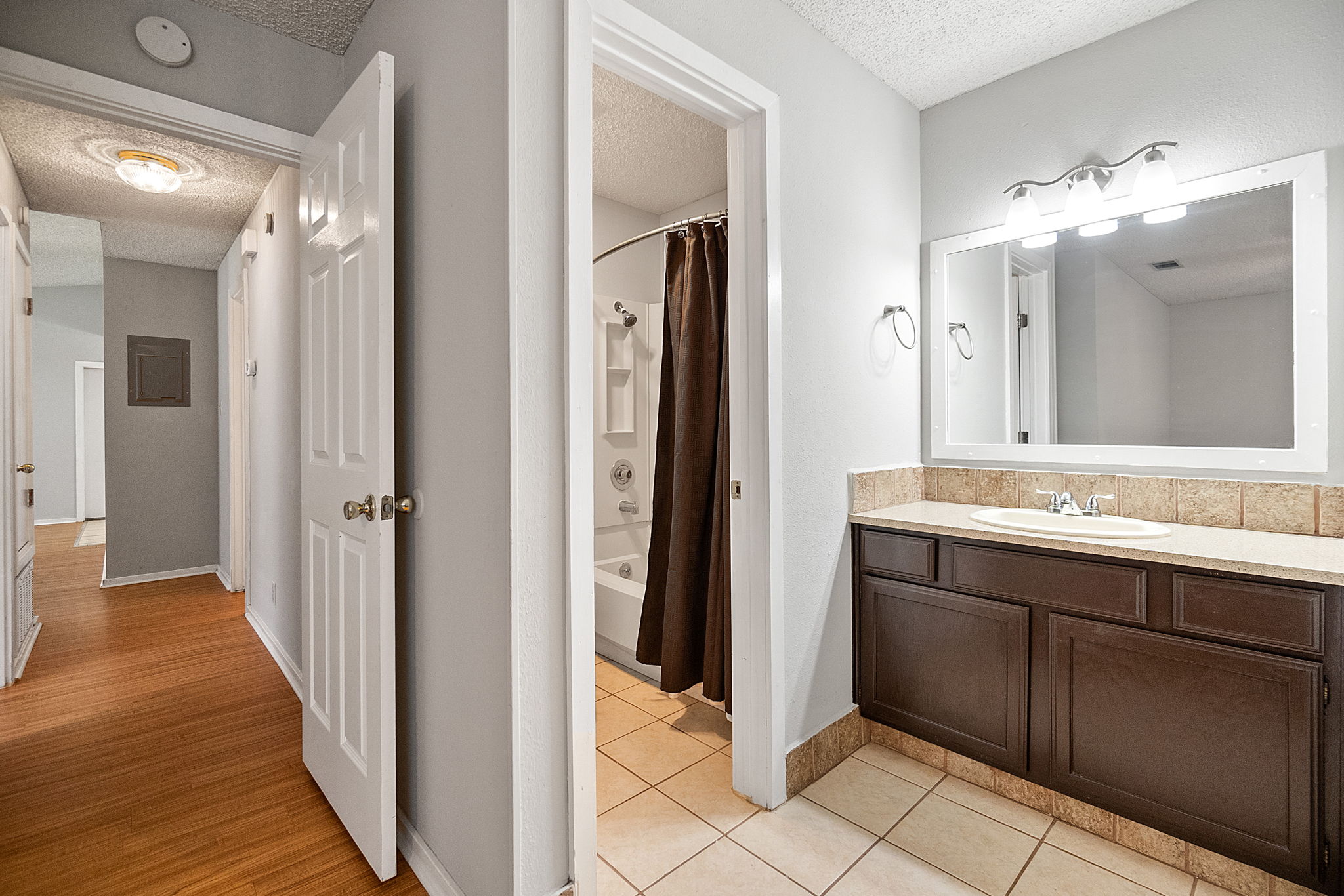 2107 Courtney St #B, Austin, TX 78745, US Photo 19