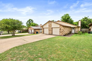 2107 Courtney St #B, Austin, TX 78745, US Photo 1