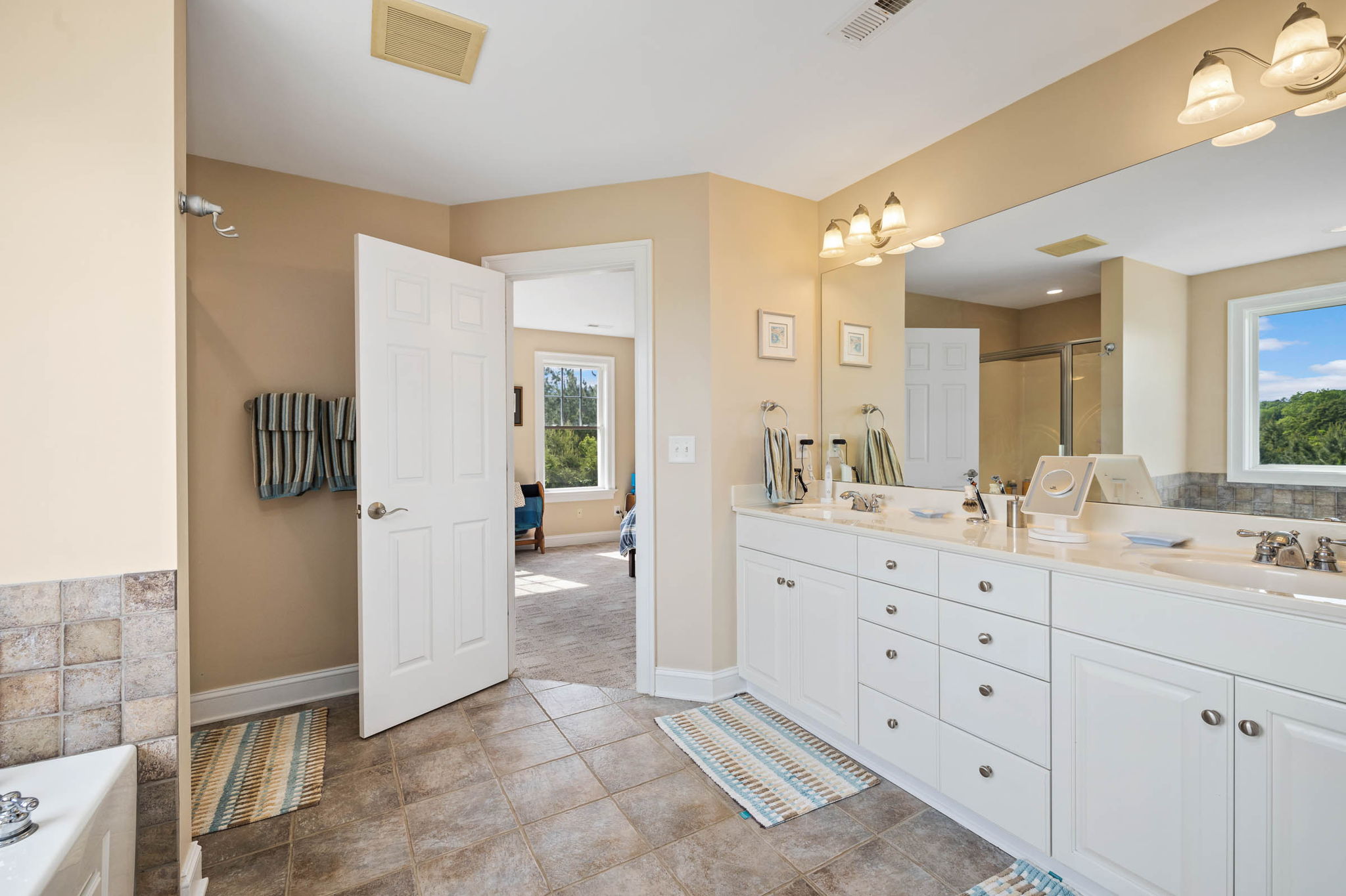 4271 Stony Point Rd, Keswick, VA 22947, US Photo 32