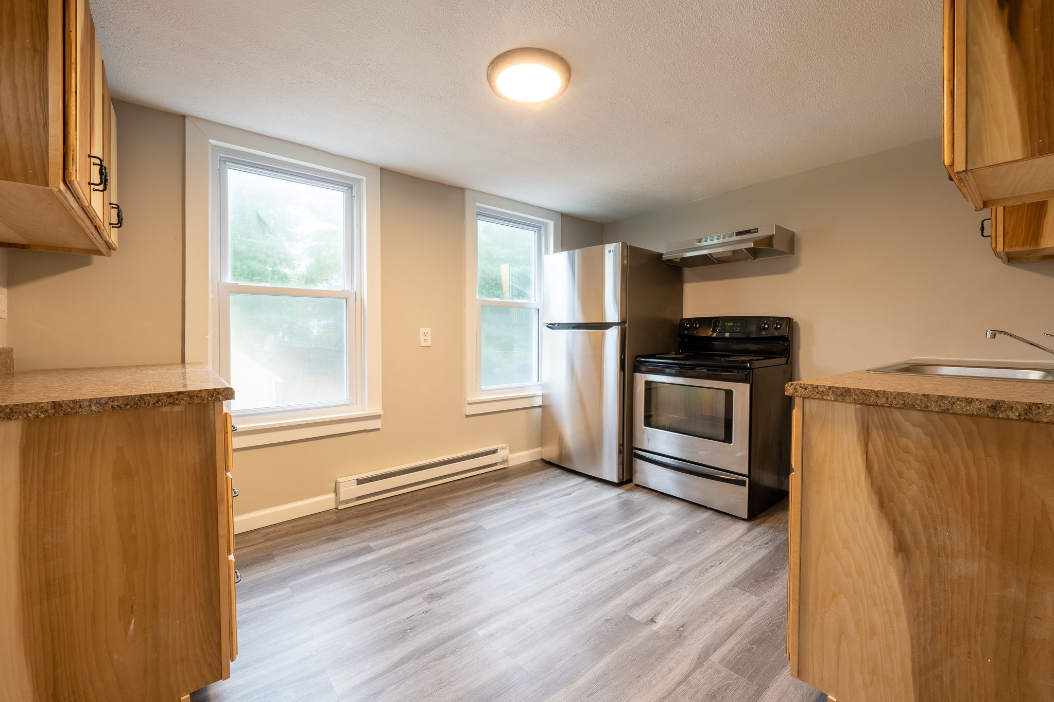 9 Blackhall Ct, New London, CT 06320, USA Photo 13