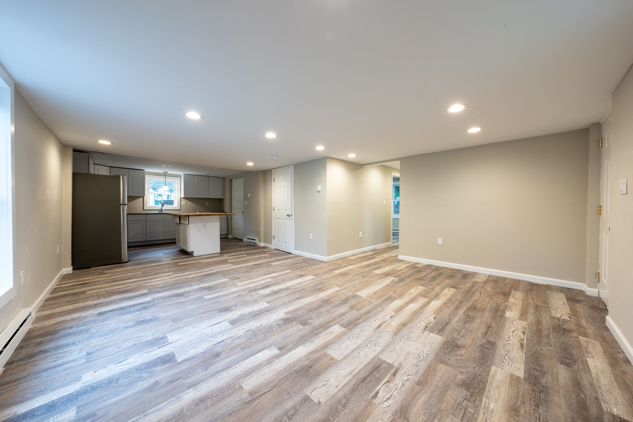 9 Blackhall Ct, New London, CT 06320, USA Photo 24