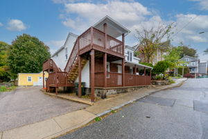 9 Blackhall Ct, New London, CT 06320, USA Photo 39