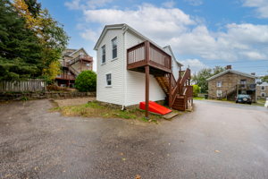 9 Blackhall Ct, New London, CT 06320, USA Photo 38