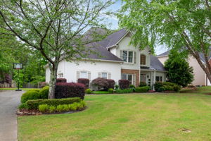 2482 Saluda Dr NW, Acworth, GA 30101, US Photo 1