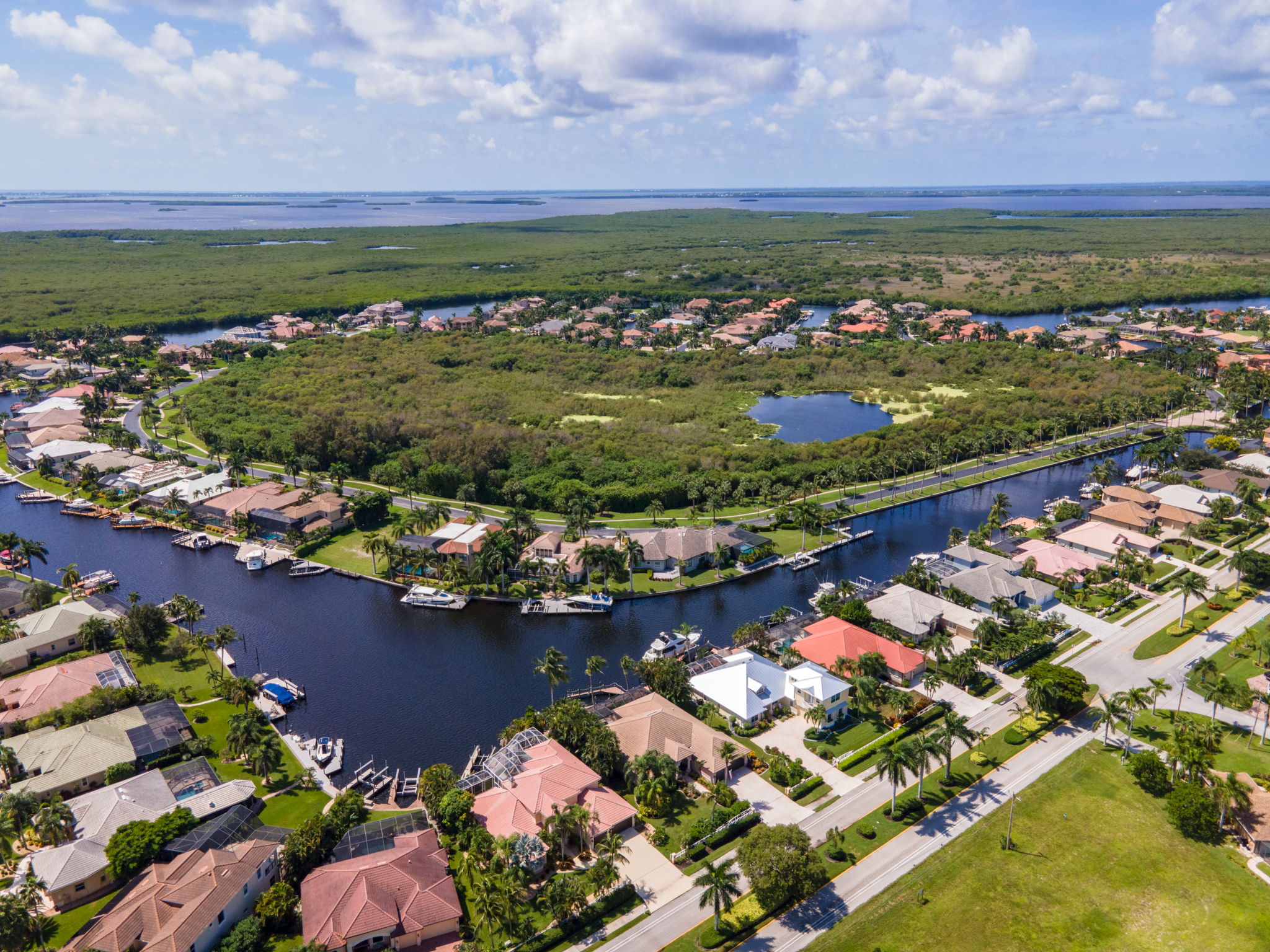 2006 El Dorado Pkwy W, Cape Coral, FL 33914, US Photo 40