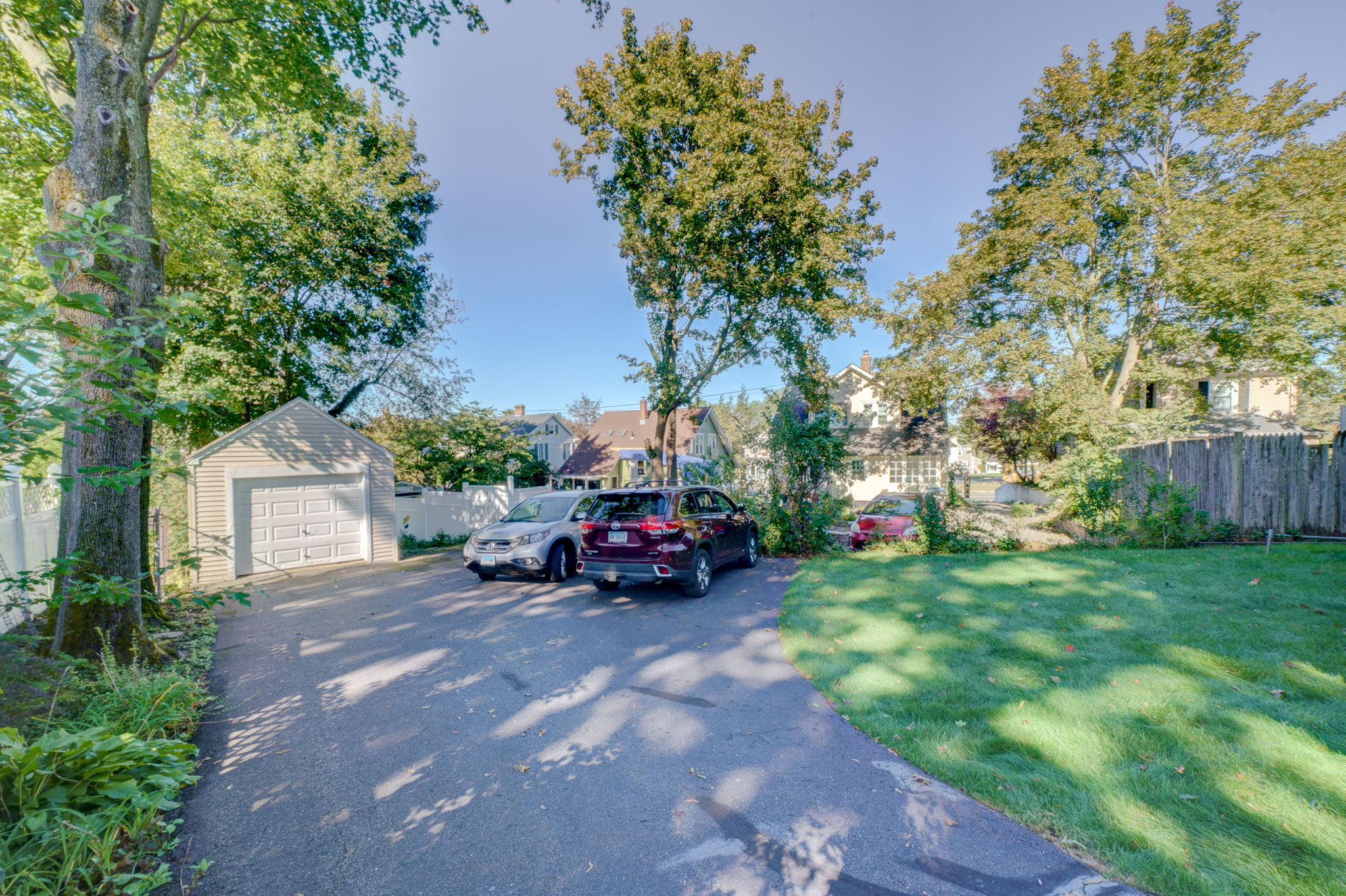 70 Parker St, Manchester, CT 06040 Ed McCullough Photography