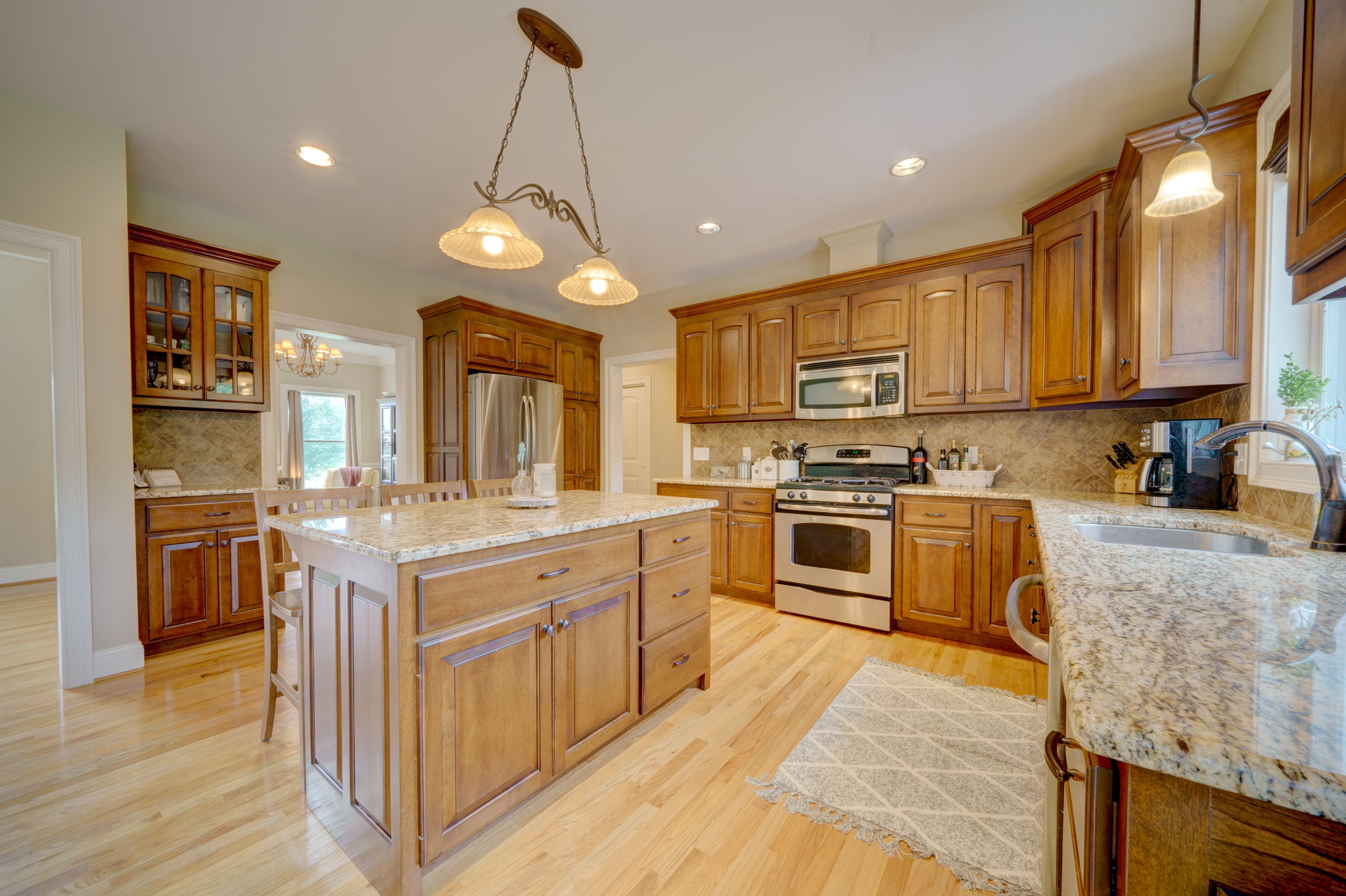 10 La Fountain Rd, Suffield, CT 06078, USA Photo 22