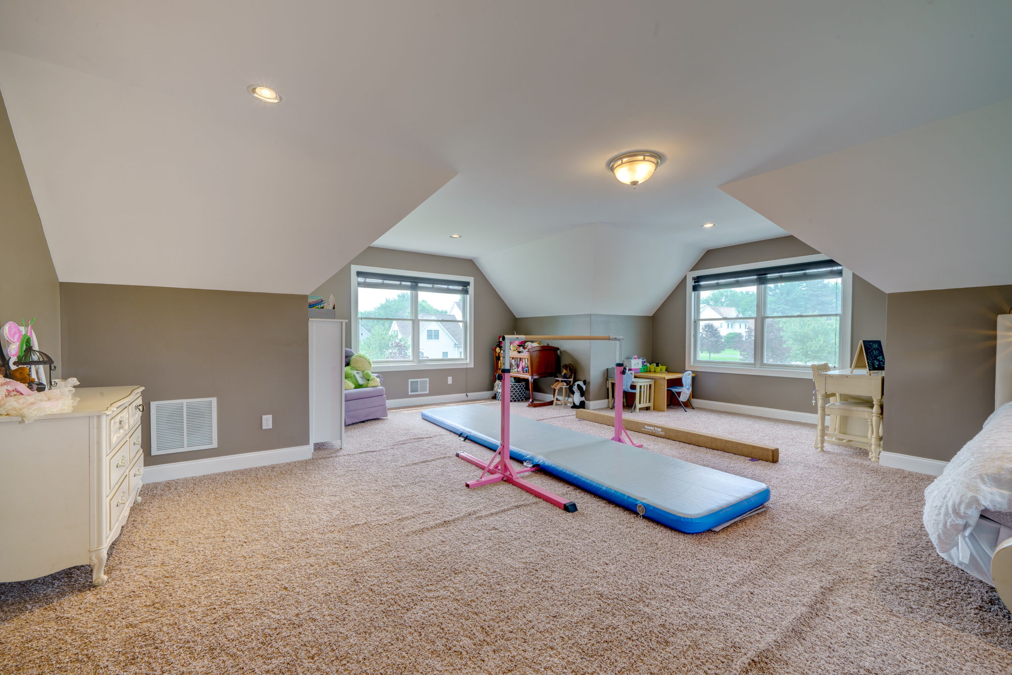 10 La Fountain Rd, Suffield, CT 06078, USA Photo 59