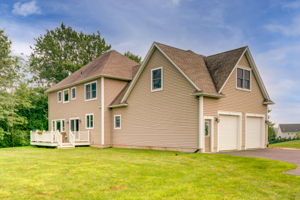 10 La Fountain Rd, Suffield, CT 06078, USA Photo 5