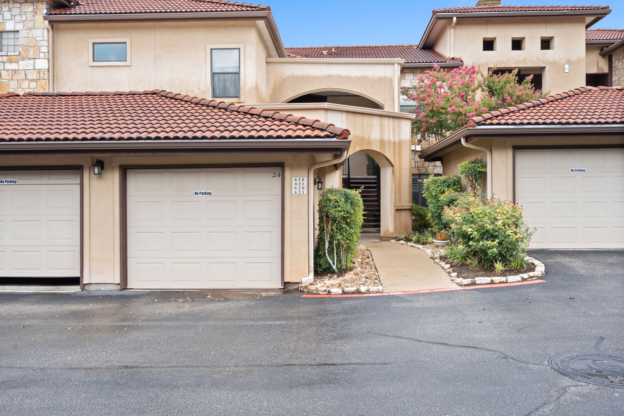 Beautiful Tuscan Style Condo in San Gabriel Village Dream Moments Productions