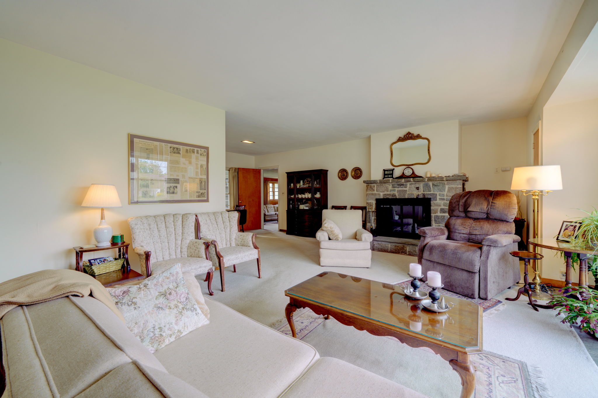 289 Pineridge Rd, Torrington, CT 06790 Ed McCullough Photography