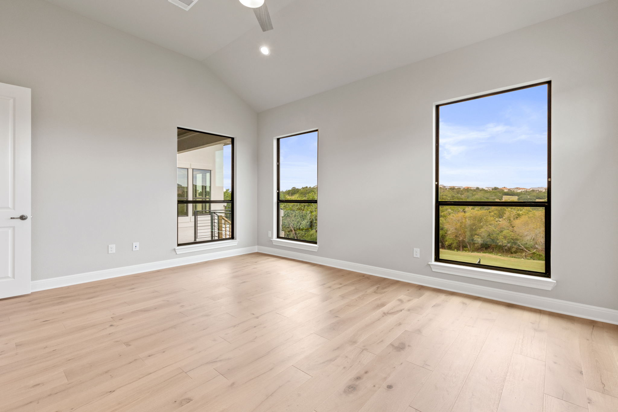 2537 Ambush Canyon, Leander, TX 78641, USA Photo 24