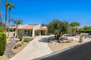 71170 Tamarisk Ln, Rancho Mirage, CA 92270, USA Photo 37