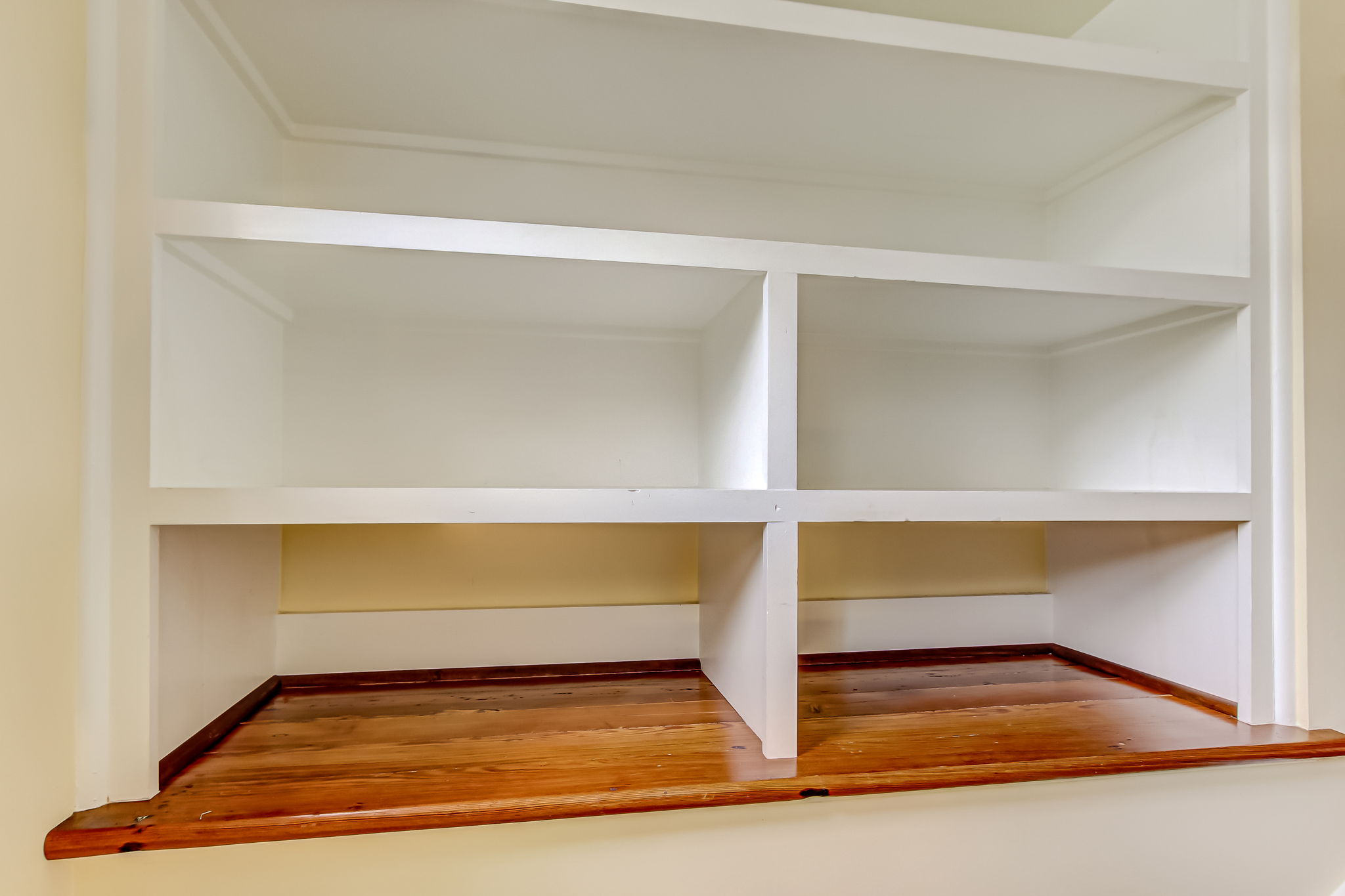 Built-In Shelves