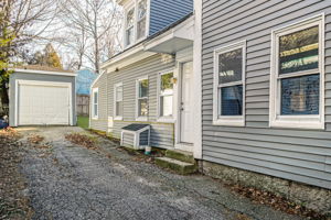 21-23 Oak St, Biddeford, ME 04005, US Photo 5
