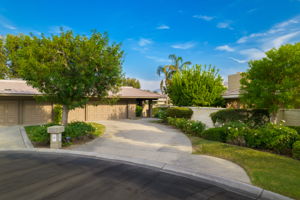 5 Hamlet Ct, Rancho Mirage, CA 92270, US Photo 2