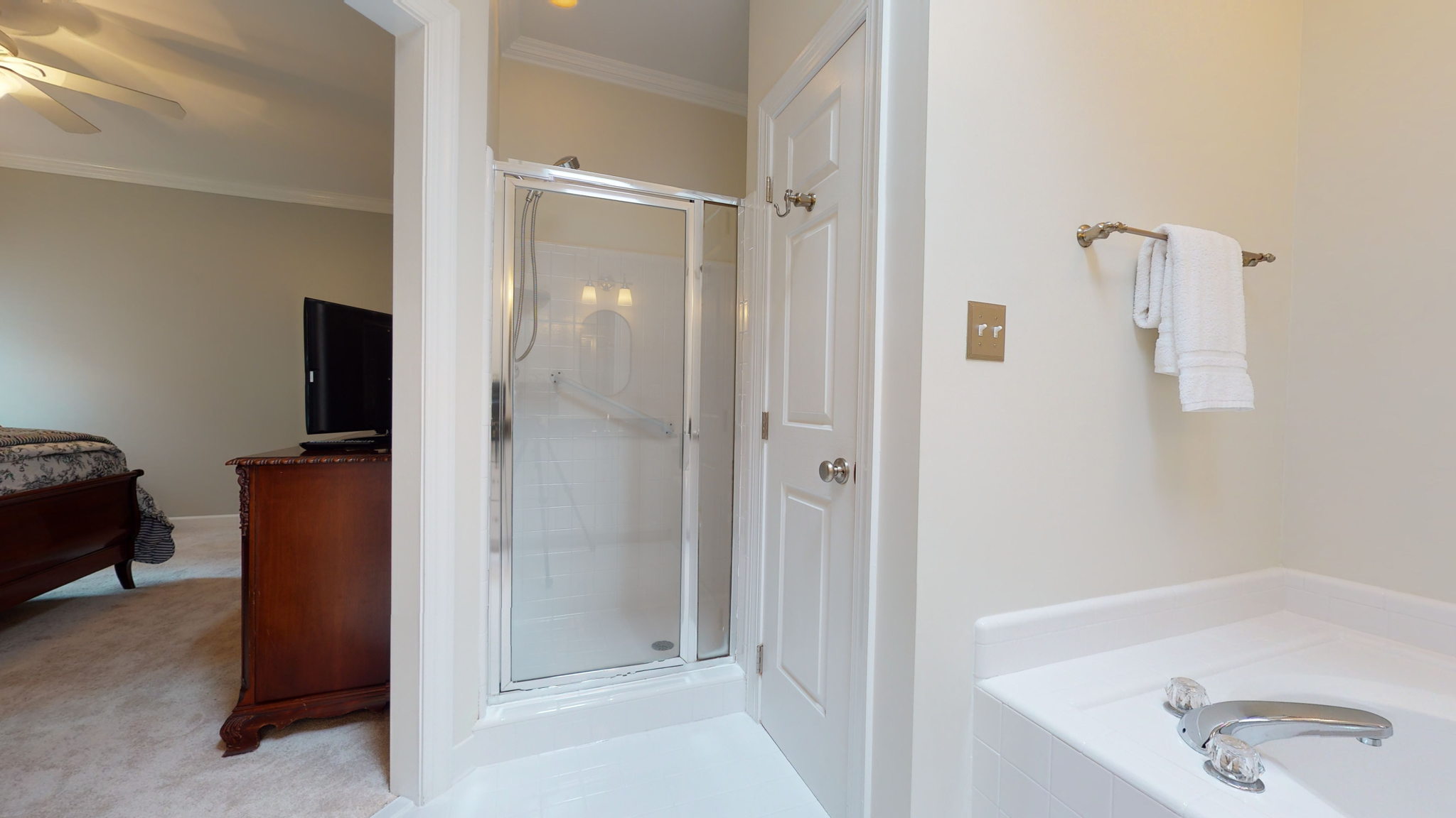 7008 Twyford Pl, Raleigh, NC 27612, USA Photo 69