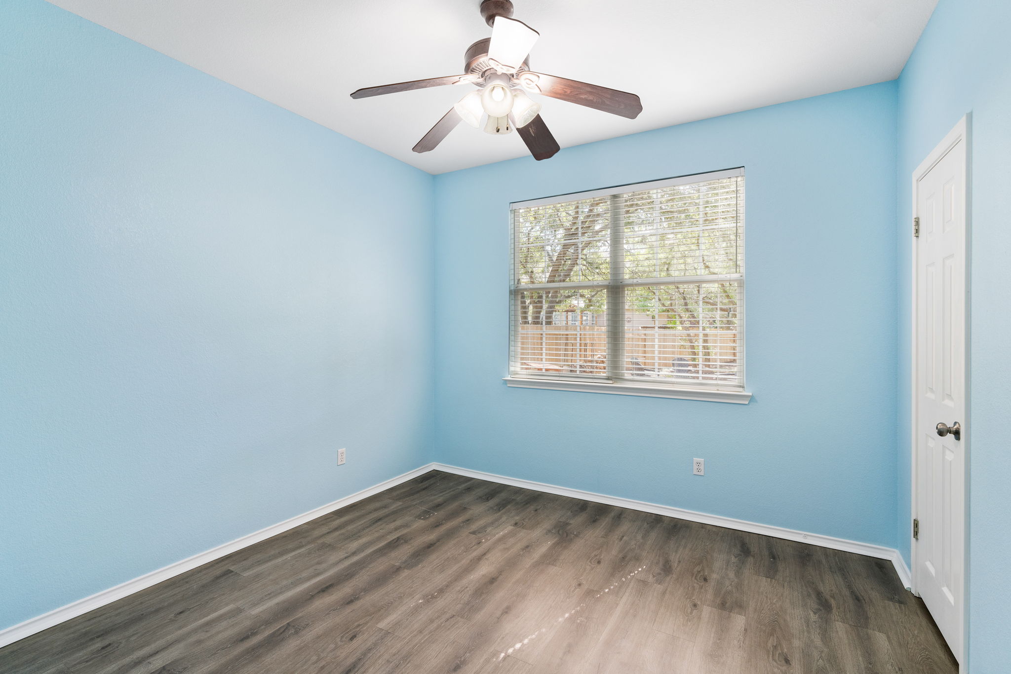 307 Kettleman Ln S, Austin, TX 78717, USA Photo 21