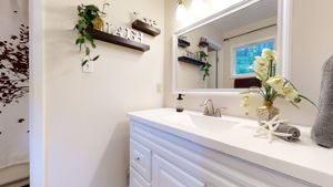 4100 Five Oaks Dr, Durham, NC 27707, USA Photo 35