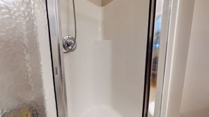 4100 Five Oaks Dr, Durham, NC 27707, USA Photo 32