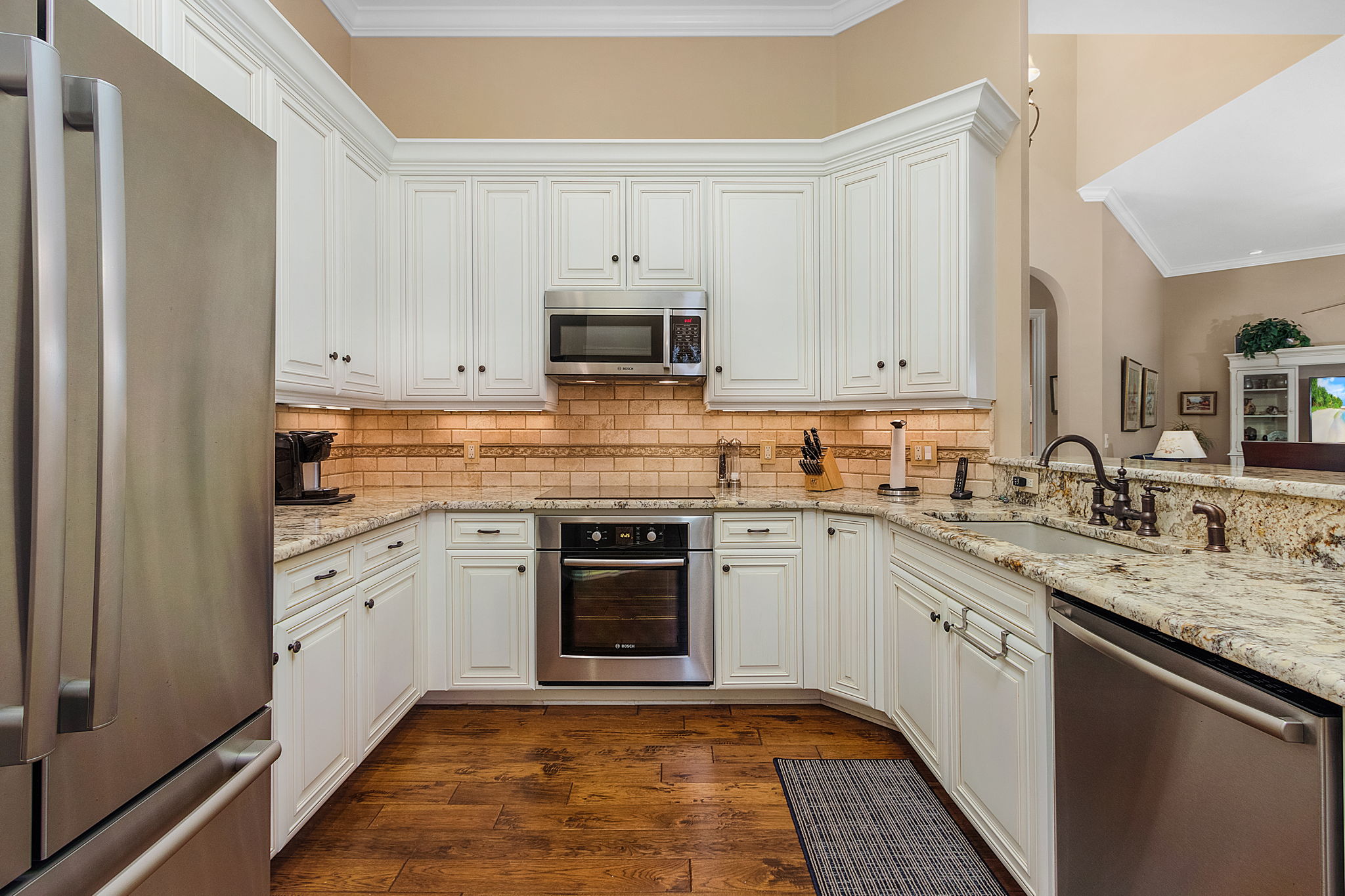 5282 Kensington High St, Naples, FL 34105, US Photo 7