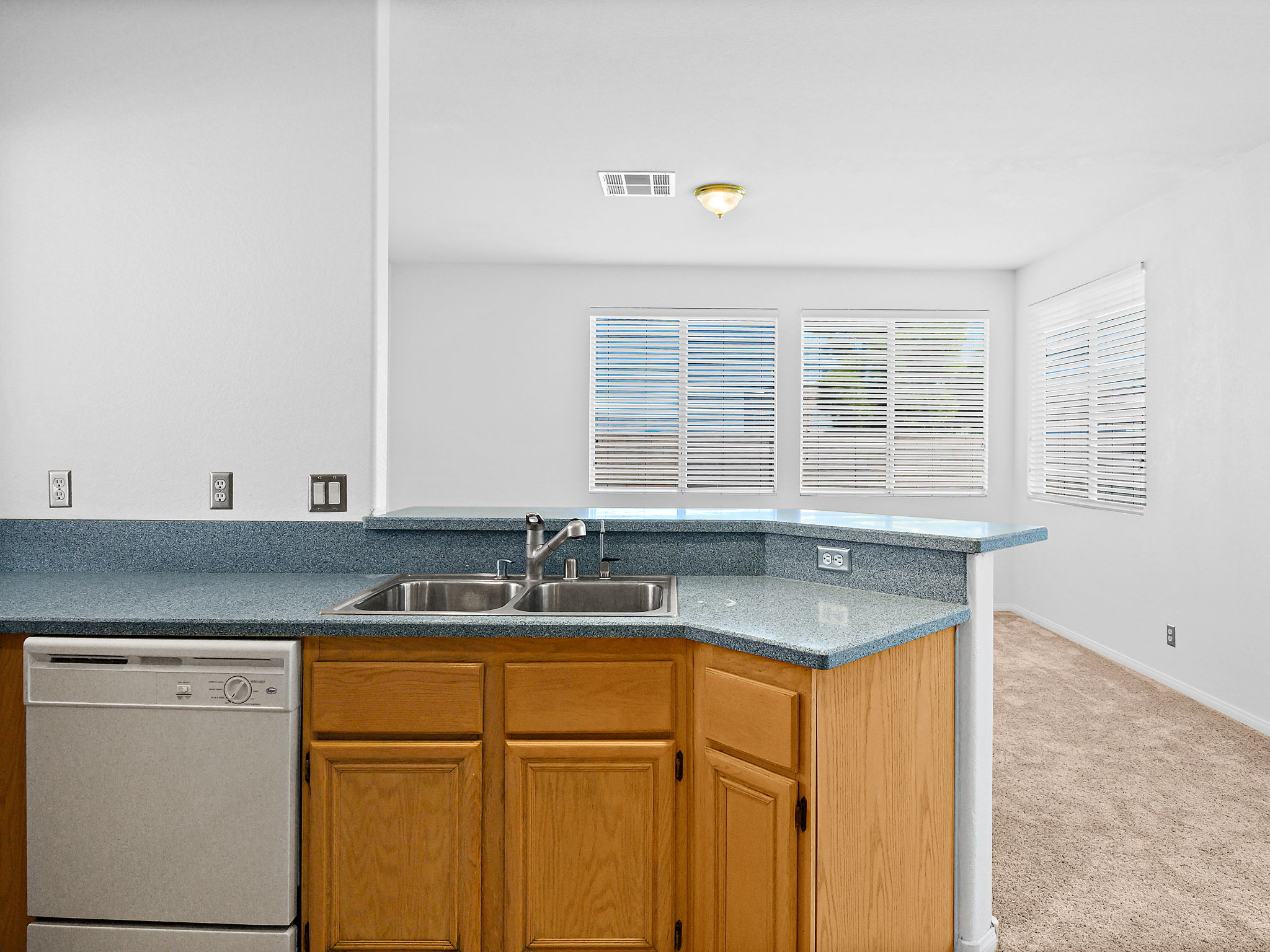 3220 Paragon Pointe St, Las Vegas, NV 89129, US Photo 13