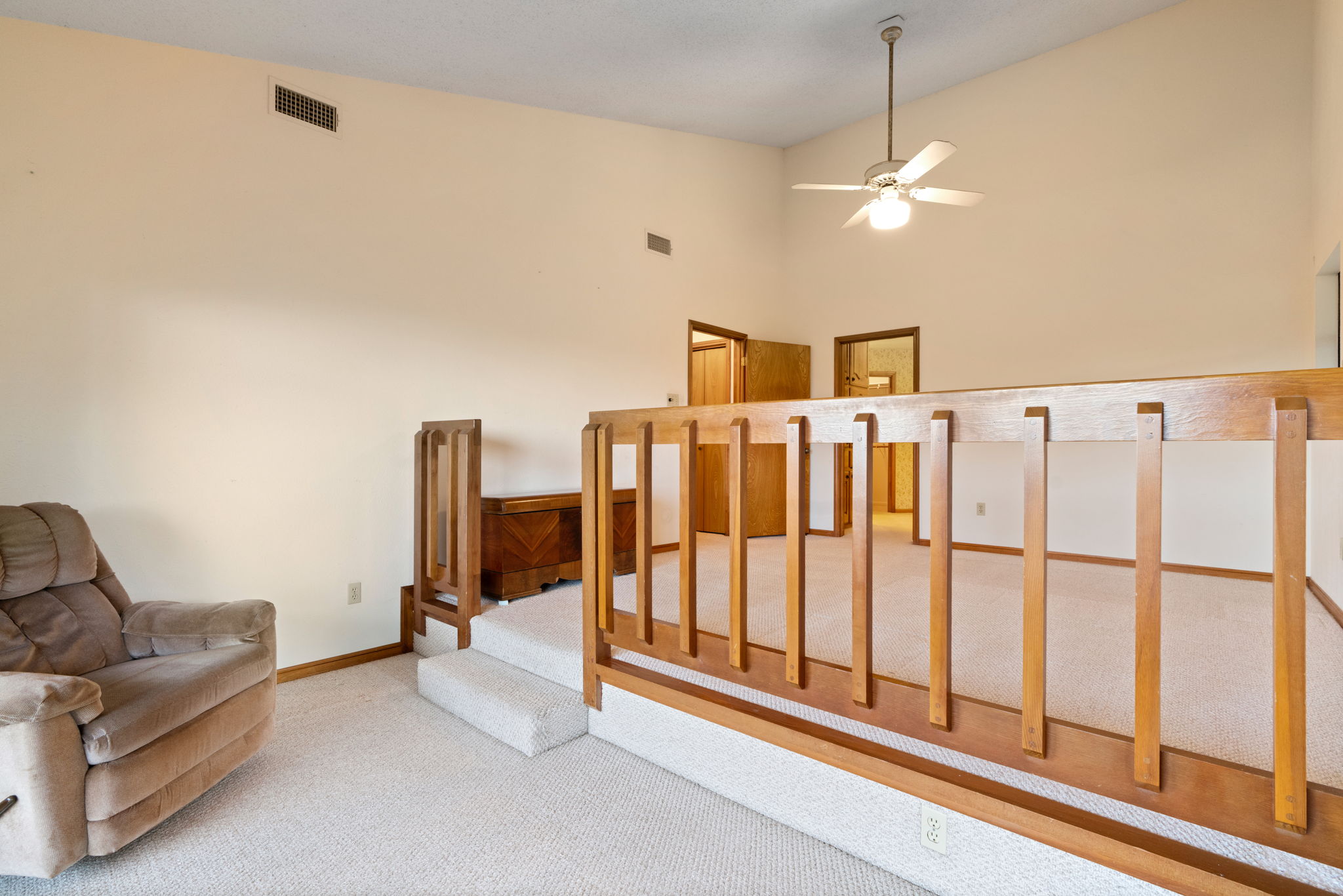 1209 Lost Creek Blvd, Austin, TX 78746 One Wall Media