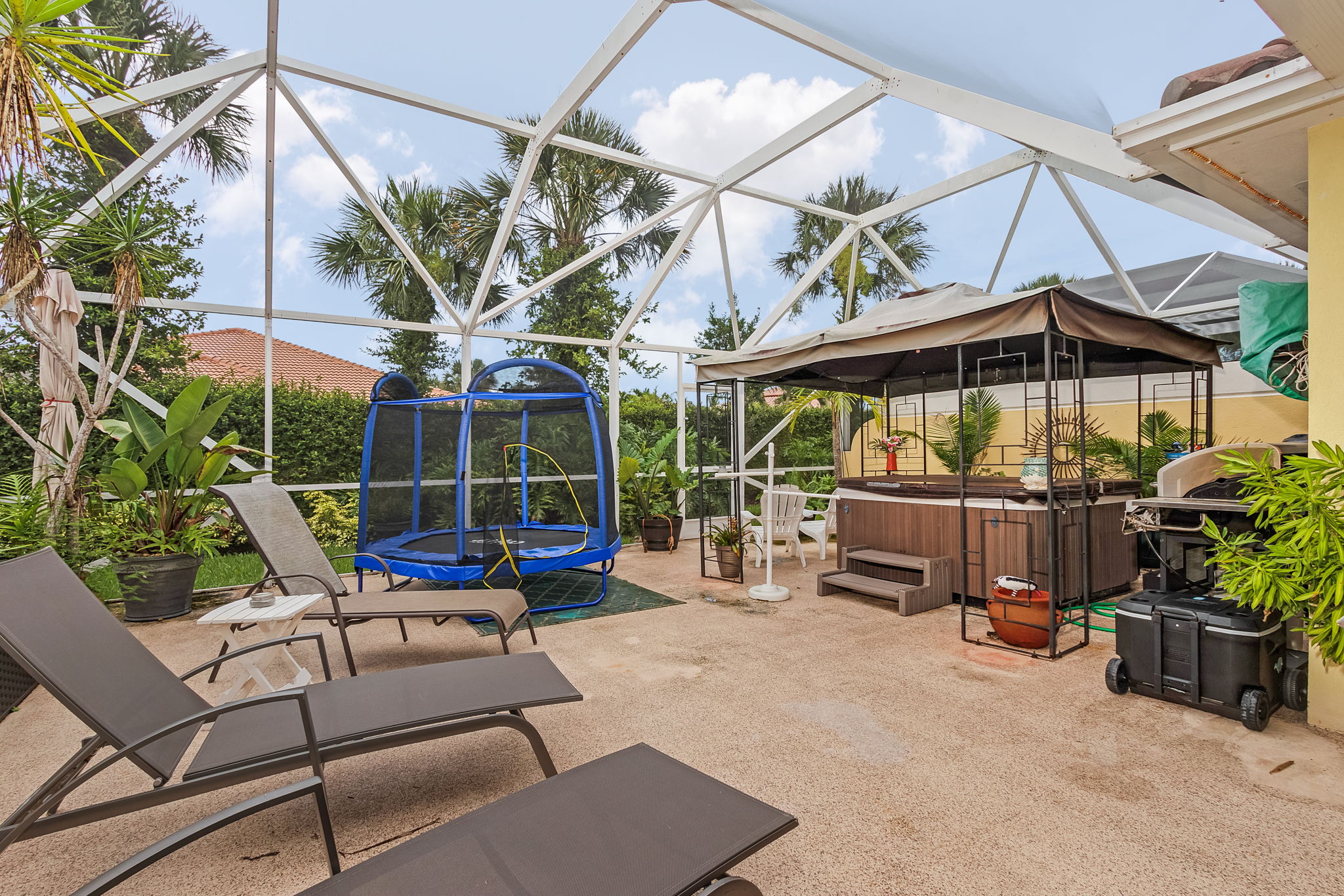 8166 Xenia Ln, Naples, FL 34114, USA Photo 22