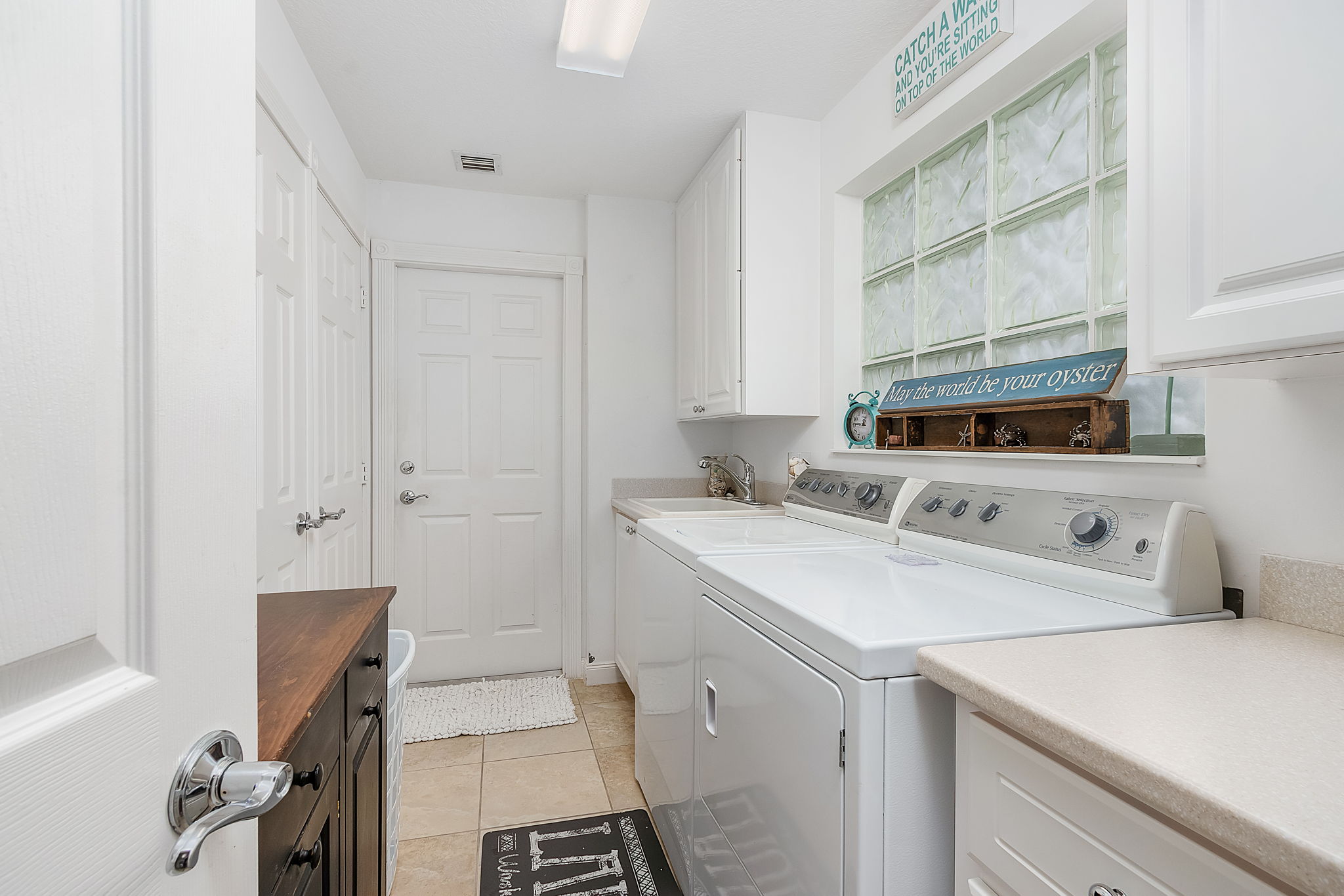 8166 Xenia Ln, Naples, FL 34114, USA Photo 5