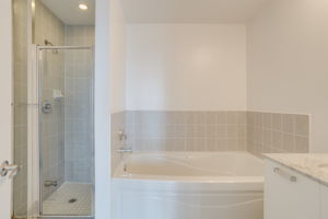 37 Grosvenor St - Unit 2904, Toronto, ON M5S 3K6, CA Photo 22