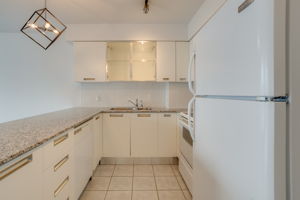37 Grosvenor St - Unit 2904, Toronto, ON M5S 3K6, CA Photo 5