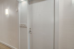 37 Grosvenor St - Unit 2904, Toronto, ON M5S 3K6, CA Photo 3