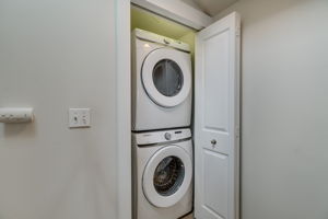 1214 6th Ave N, Seattle, WA 98109, USA Photo 20