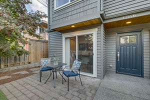 1214 6th Ave N, Seattle, WA 98109, USA Photo 2
